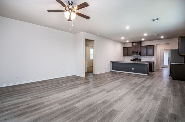 2721 Franklin Drive, Celina, TX 75009