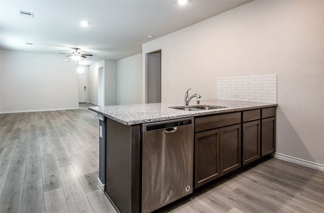 2721 Franklin Drive, Celina, TX 75009