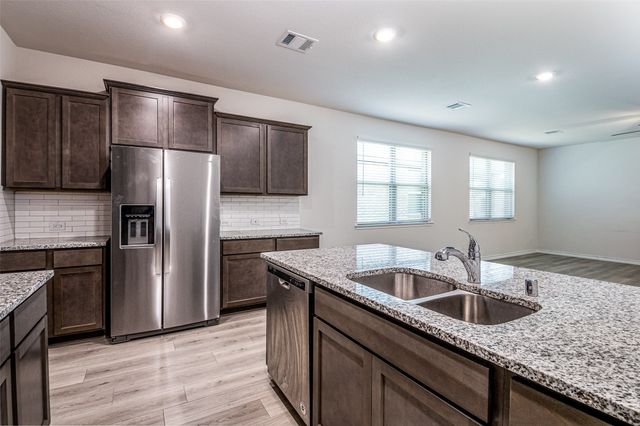 2721 Franklin Drive, Celina, TX 75009