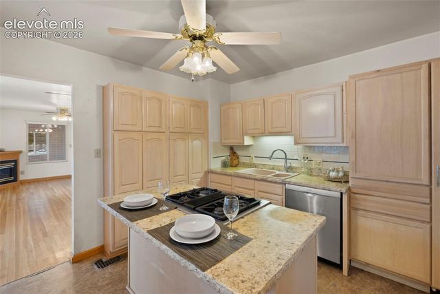 229 E Washington Street, Colorado Springs, CO 80907