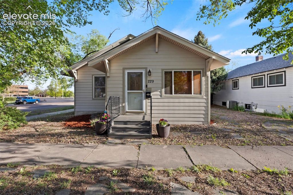 229 E Washington Street, Colorado Springs, CO 80907