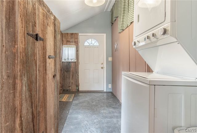 10615 Grandjean Road, Henderson, NY 13650