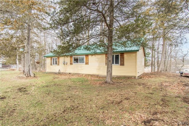 10615 Grandjean Road, Henderson, NY 13650