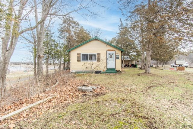 10615 Grandjean Road, Henderson, NY 13650