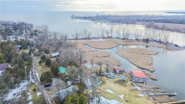 10615 Grandjean Road, Henderson, NY 13650