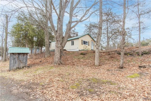 10615 Grandjean Road, Henderson, NY 13650