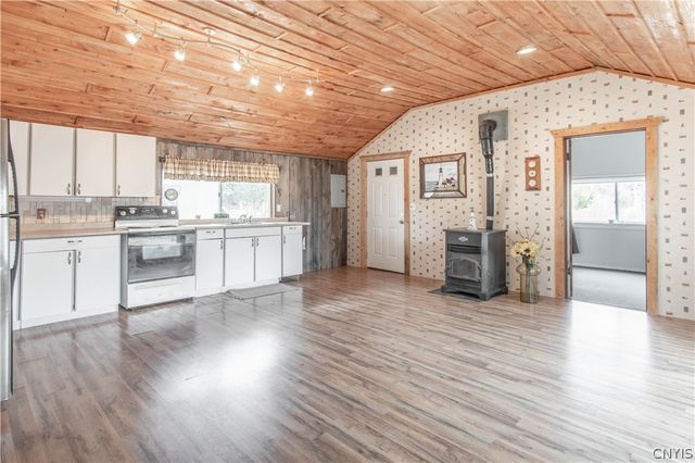 10615 Grandjean Road, Henderson, NY 13650