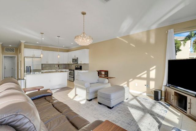 5024 Nautica Lake Circle, Greenacres, FL 33463