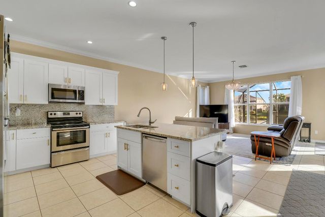 5024 Nautica Lake Circle, Greenacres, FL 33463