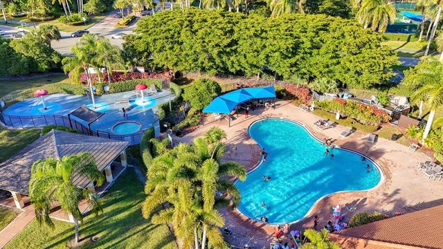 5024 Nautica Lake Circle, Greenacres, FL 33463