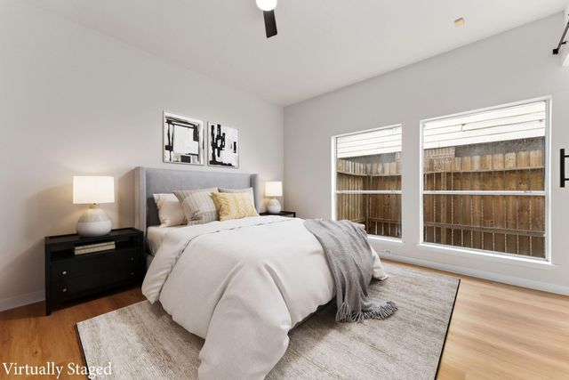 9806 Paddock Park Dr, Houston, TX 77065