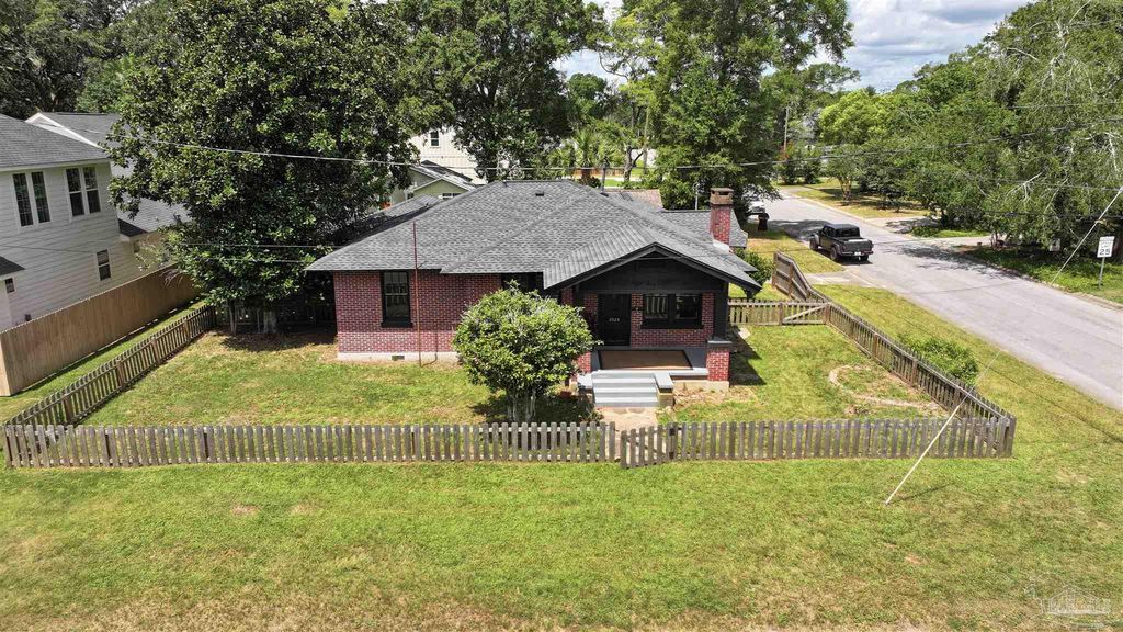 2323 N 17th Ave, Pensacola, FL 32503