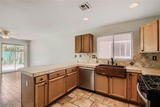 11022 Zampino Street, Las Vegas, NV 89141