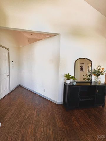 200 Bridle Trail, Pueblo, CO 81005
