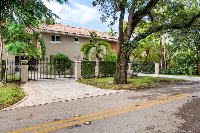 1543 Dorado Ave, Coral Gables, FL 33146