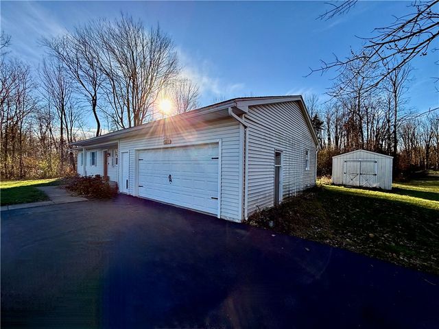 4735 Farnsworth Road, Marion, NY 14505
