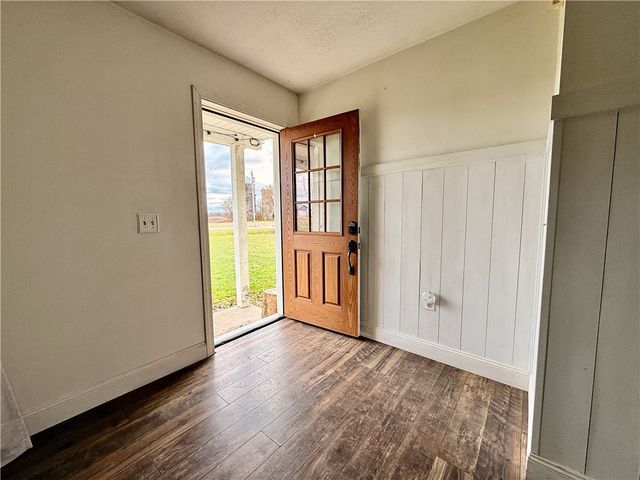 4735 Farnsworth Road, Marion, NY 14505