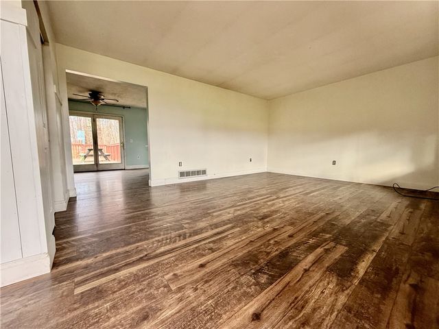 4735 Farnsworth Road, Marion, NY 14505