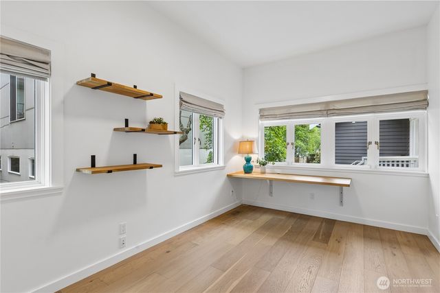 5932 California Avenue SW, Seattle, WA 98186