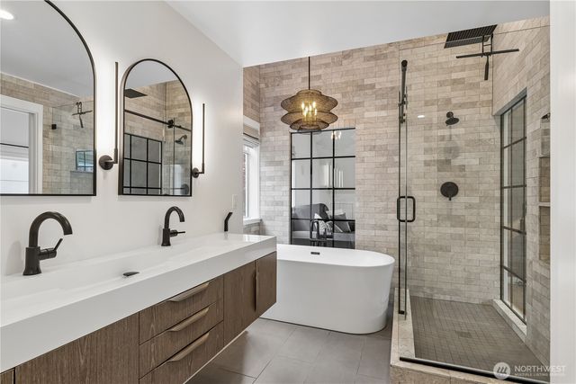 5932 California Avenue SW, Seattle, WA 98186
