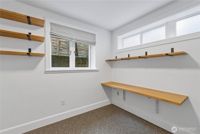 5932 California Avenue SW, Seattle, WA 98186