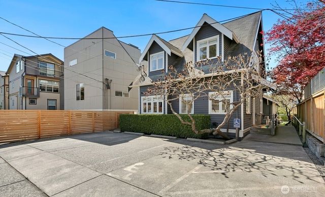 5932 California Avenue SW, Seattle, WA 98186