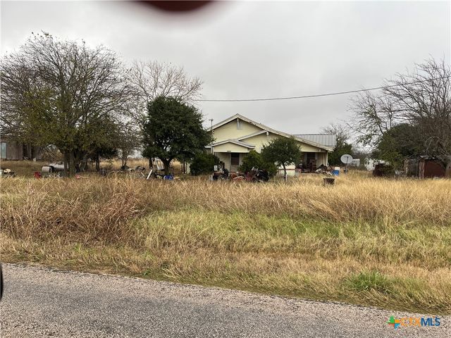 2556 Luther Curtis Road, Troy, TX 76579