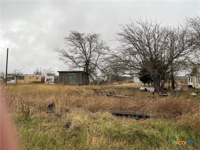 2556 Luther Curtis Road, Troy, TX 76579