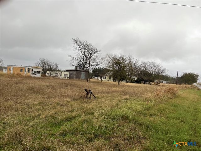 2556 Luther Curtis Road, Troy, TX 76579