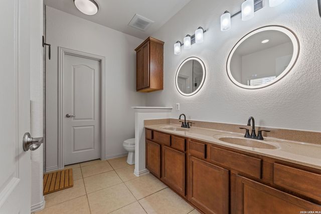 1446 Sparrow Song, San Antonio, TX 78260