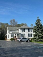 7124 W Grand River Road, Fowlerville, MI 48836