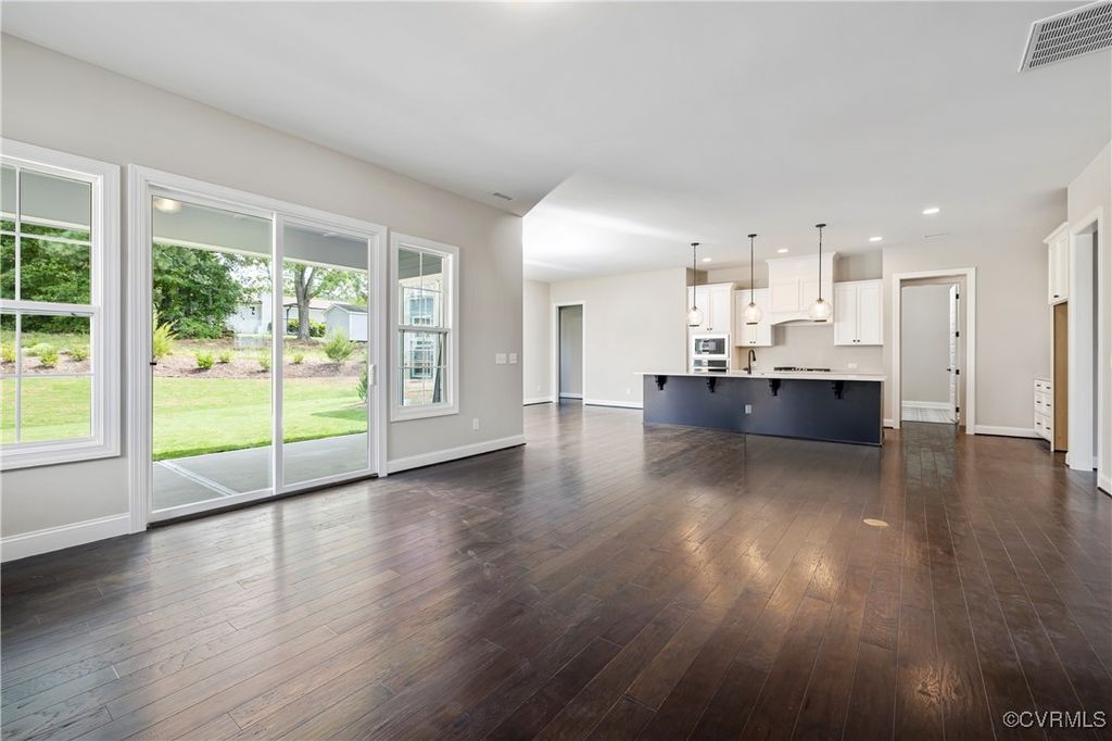 1042 Arbor Heights Ter, Midlothian, VA 23114