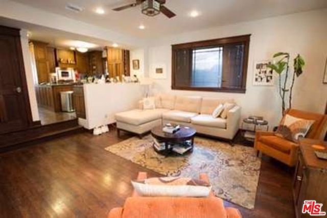 1513 Walgrove Avenue, Los Angeles, CA 90066