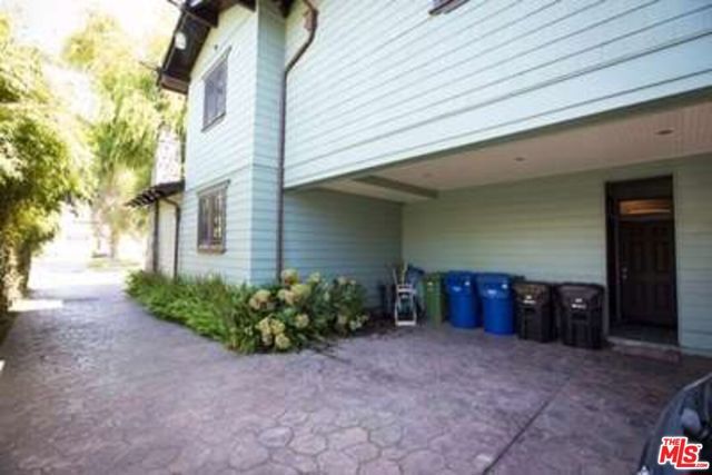 1513 Walgrove Avenue, Los Angeles, CA 90066