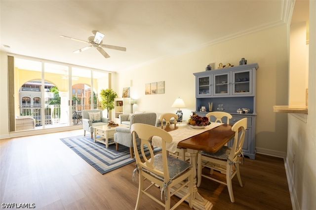 410 Bayfront PL 2407, Naples, FL 34102
