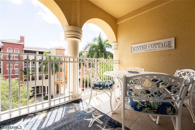 410 Bayfront PL 2407, Naples, FL 34102