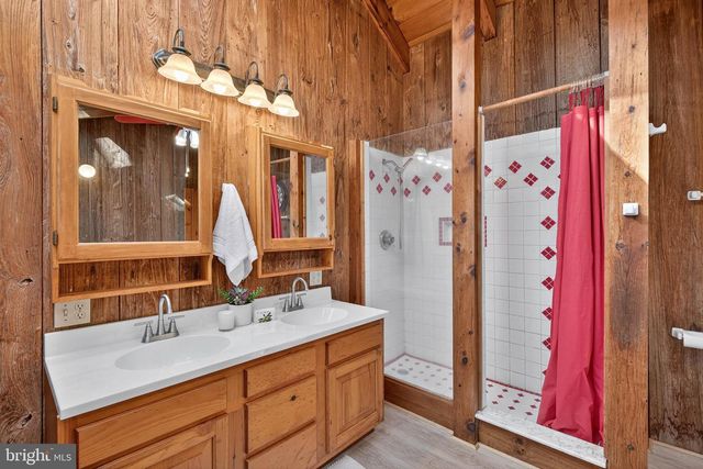 140 ARCADIA TRCE, Peach Bottom, PA 17563