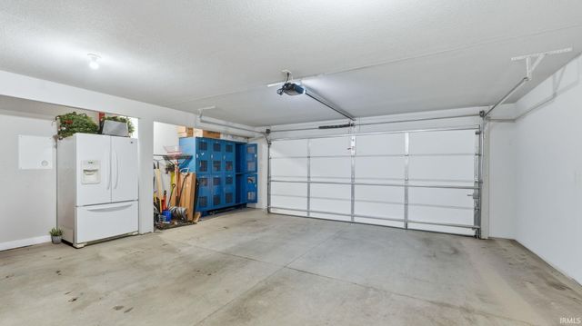 375 Zebulon Cove, Fort Wayne, IN 46818