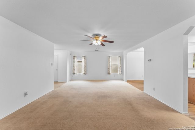 16411 Alamo Derby, Selma, TX 78154