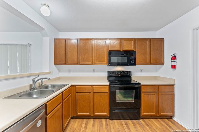 16411 Alamo Derby, Selma, TX 78154