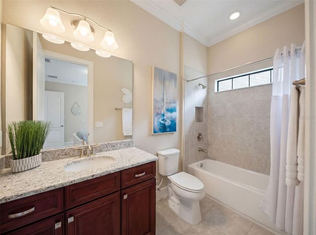 1045 CASTLE PINES COURT, Reunion, FL 34747