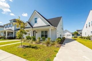 111 Hewitt Street, Summerville, SC 29486