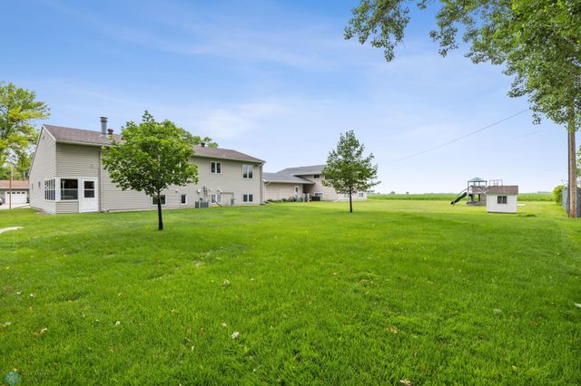 611 4th Street NE, Dilworth, MN 56529