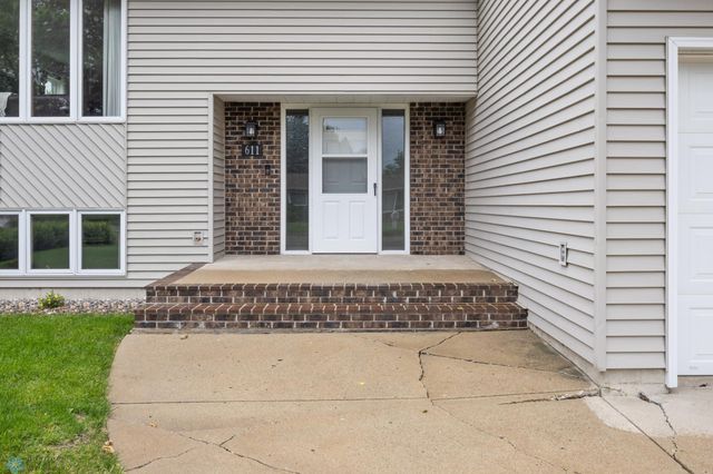 611 4th Street NE, Dilworth, MN 56529