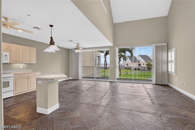3623 Edgewood AVE, Fort Myers, FL 33916