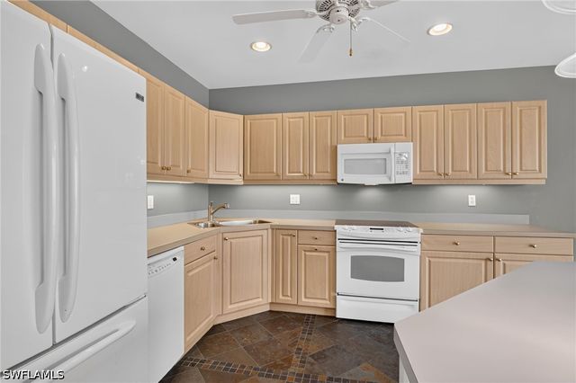 3623 Edgewood AVE, Fort Myers, FL 33916