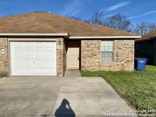 1133 Misty Acres, New Braunfels, TX 78130