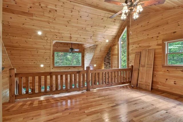 648 Stuart Mountain Road, Mineral Bluff, GA 30559