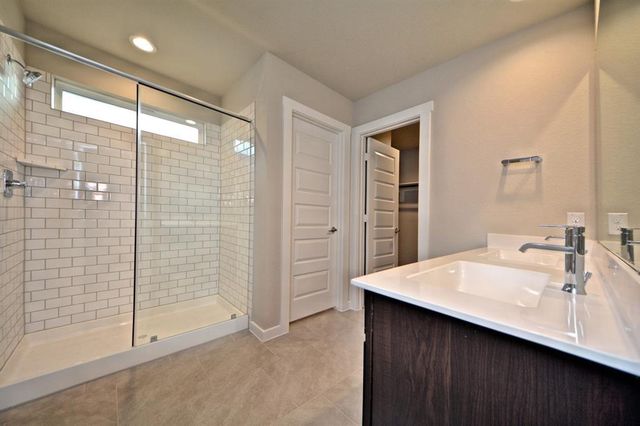 7703 Rainham Valley Lane, Richmond, TX 77407