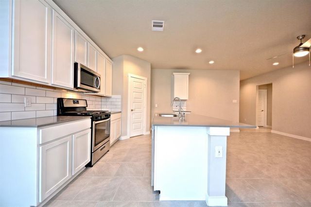 7703 Rainham Valley Lane, Richmond, TX 77407